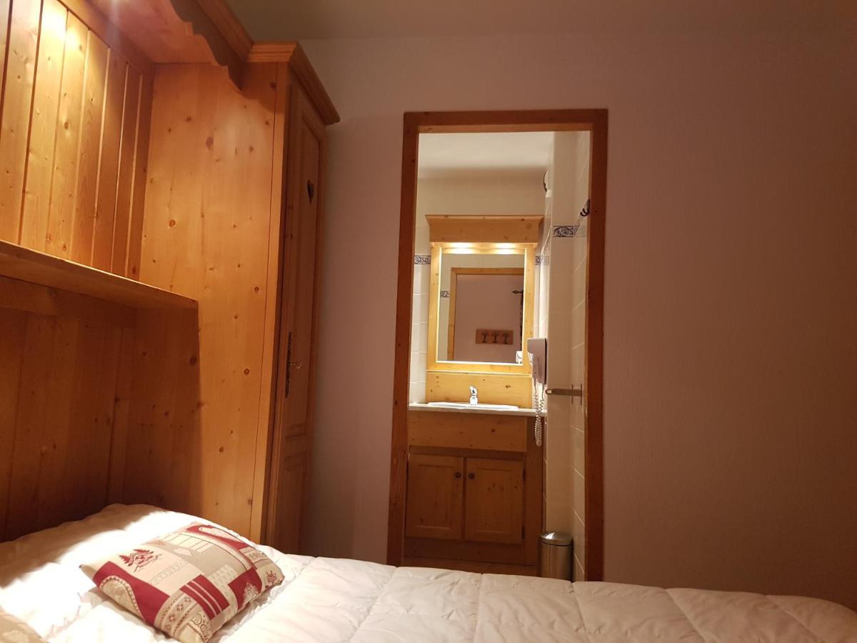 Appartement Le Pic Blanc Oz Extérieur photo